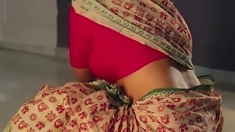 Hot Indian Housewife Bhabhi In Rgv'S Film With Full Movie Link In Comments
