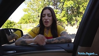 Public Agent’s Dirty Scene With A Pizza Delivery Girl In The Bathroom